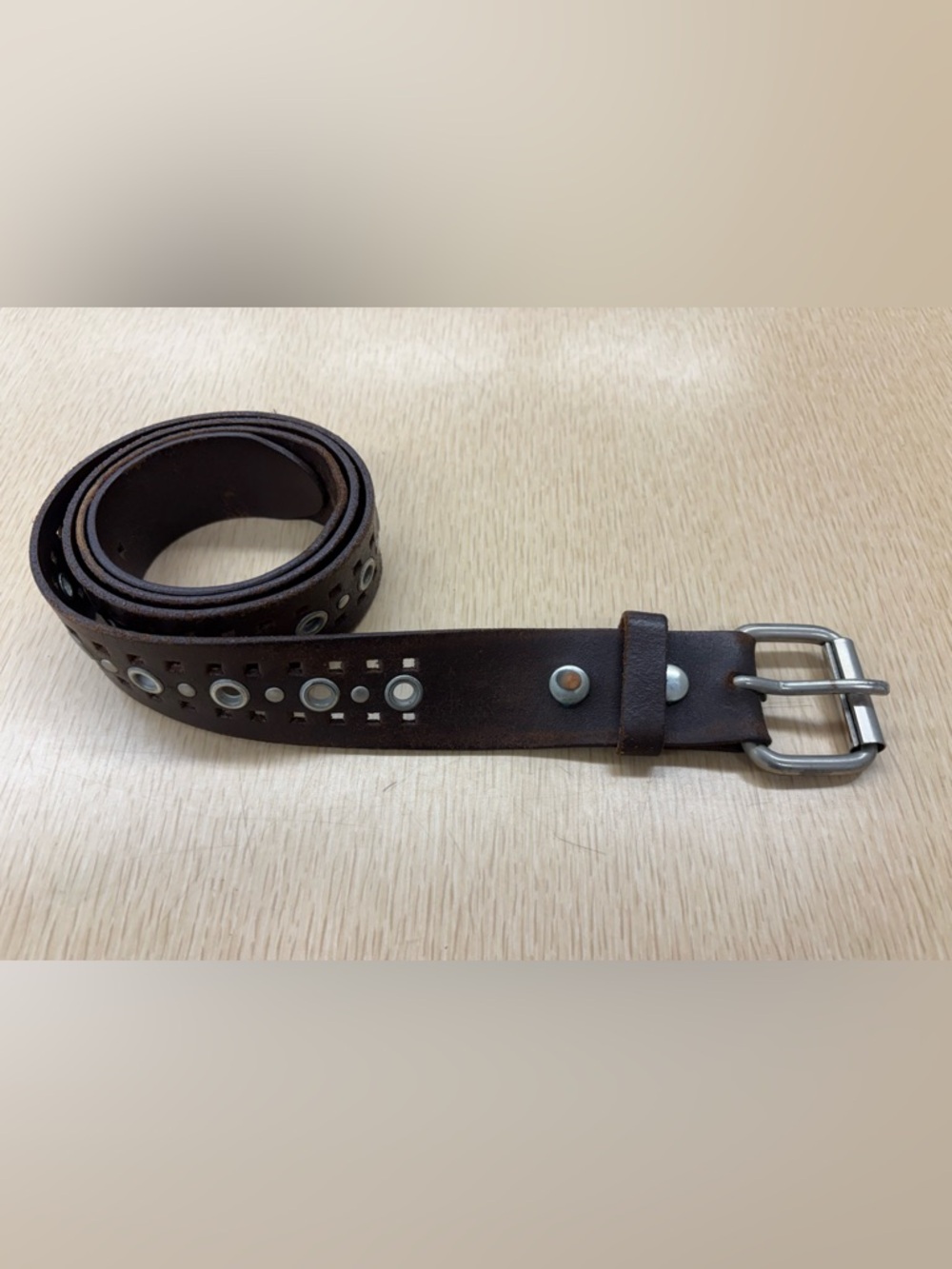 Vintage Y2K Ambiguous skate & surf brown leather belt with metal grommets